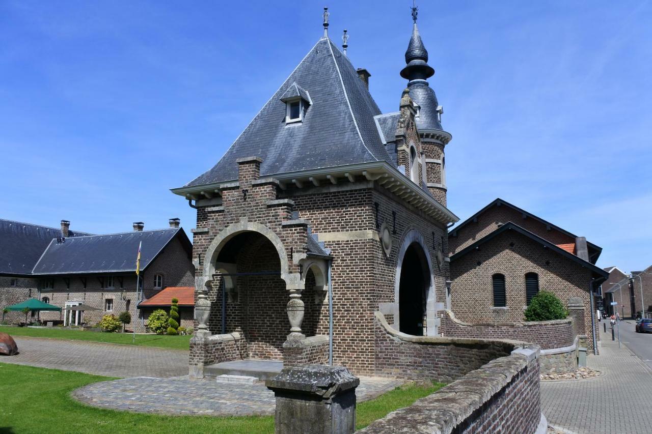 B & B Kasteelhoeve Borgharen - מאסטריכט מראה חיצוני תמונה